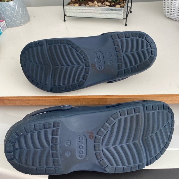 CROCS mens shoes - Picture 7 of 8